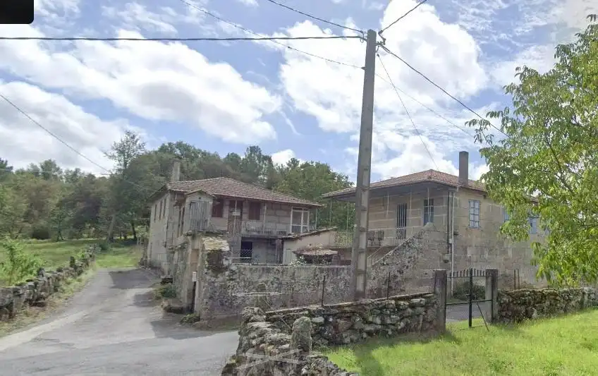 Casa rústica amb jardí en venda a Pereiro Aguiar -horreo, imagen 3
