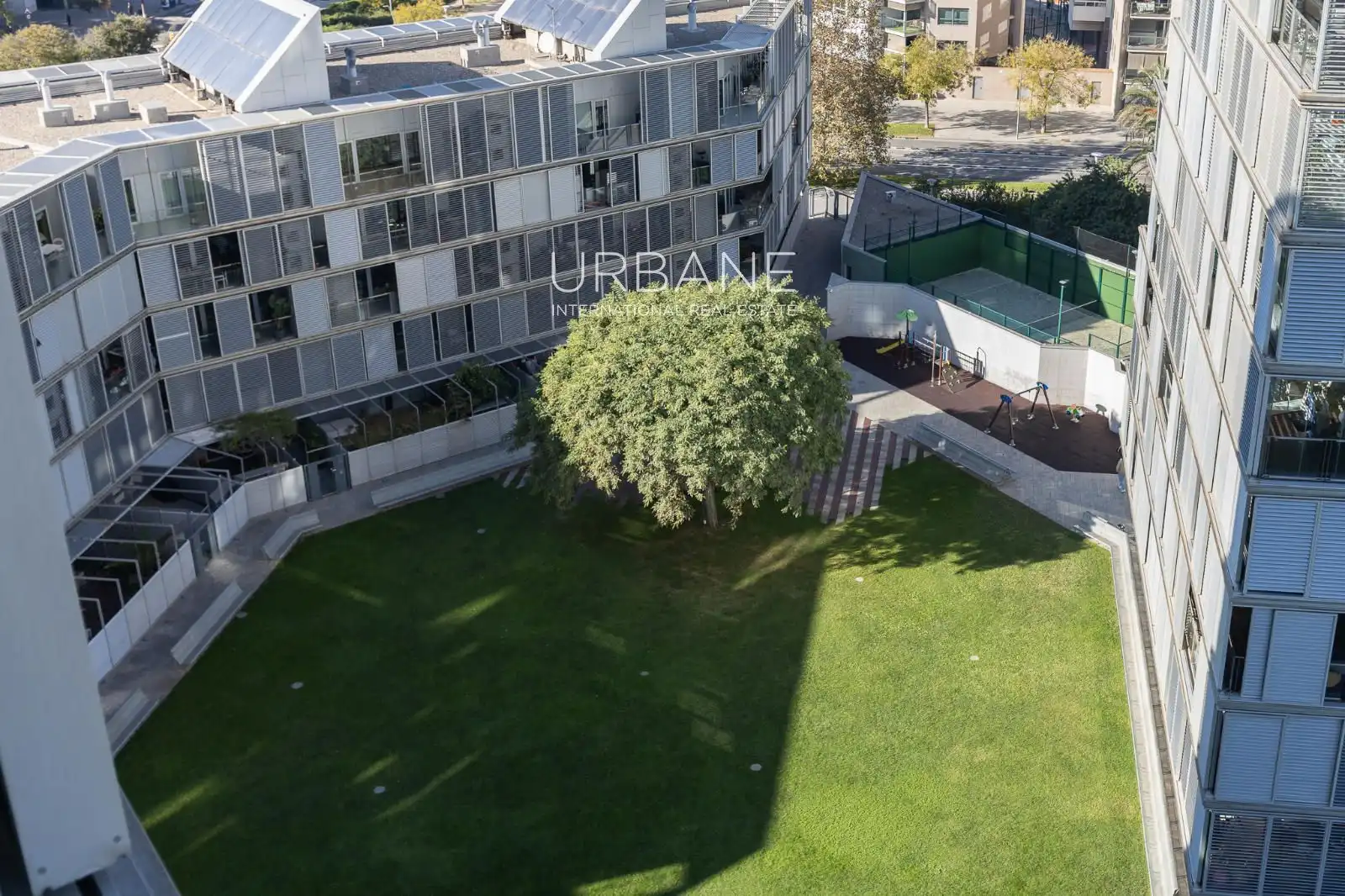 Ático de alquiler en Barcelona con Aire acondicionado, Calefacción y Amueblado