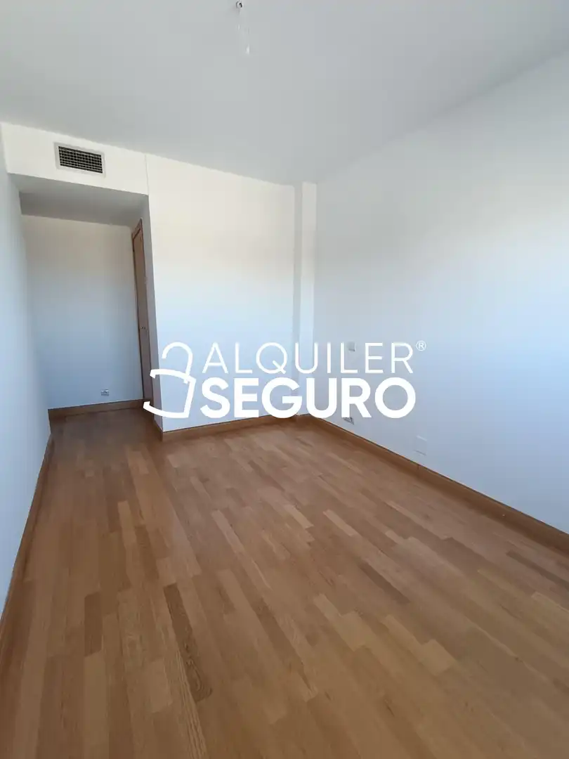 Habitación de Piso de alquiler en Parla con Aire acondicionado, Calefacción y Terraza