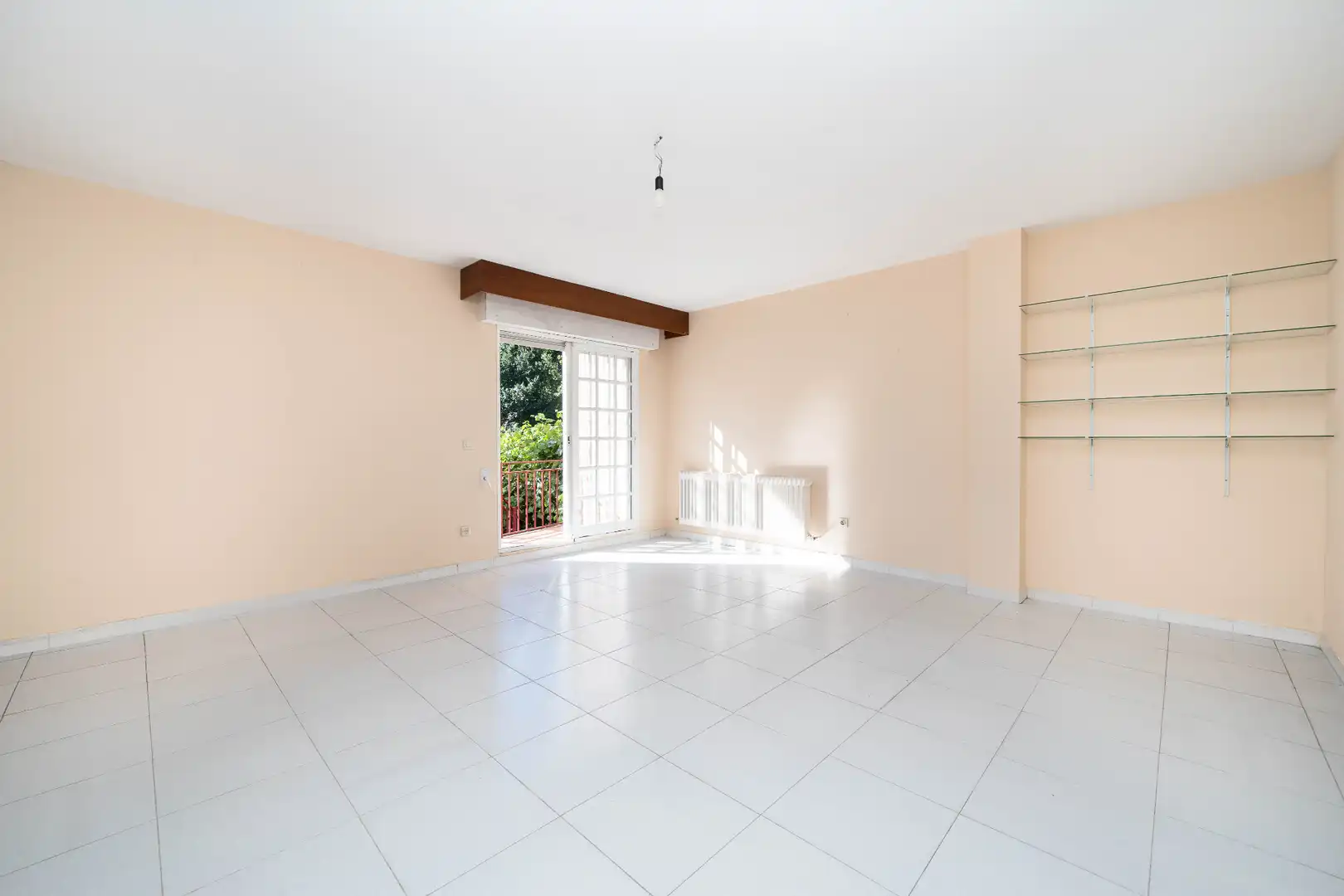 Sala de estar de Casa adosada en venta en Algete con Calefacción, Jardín privado y Terraza