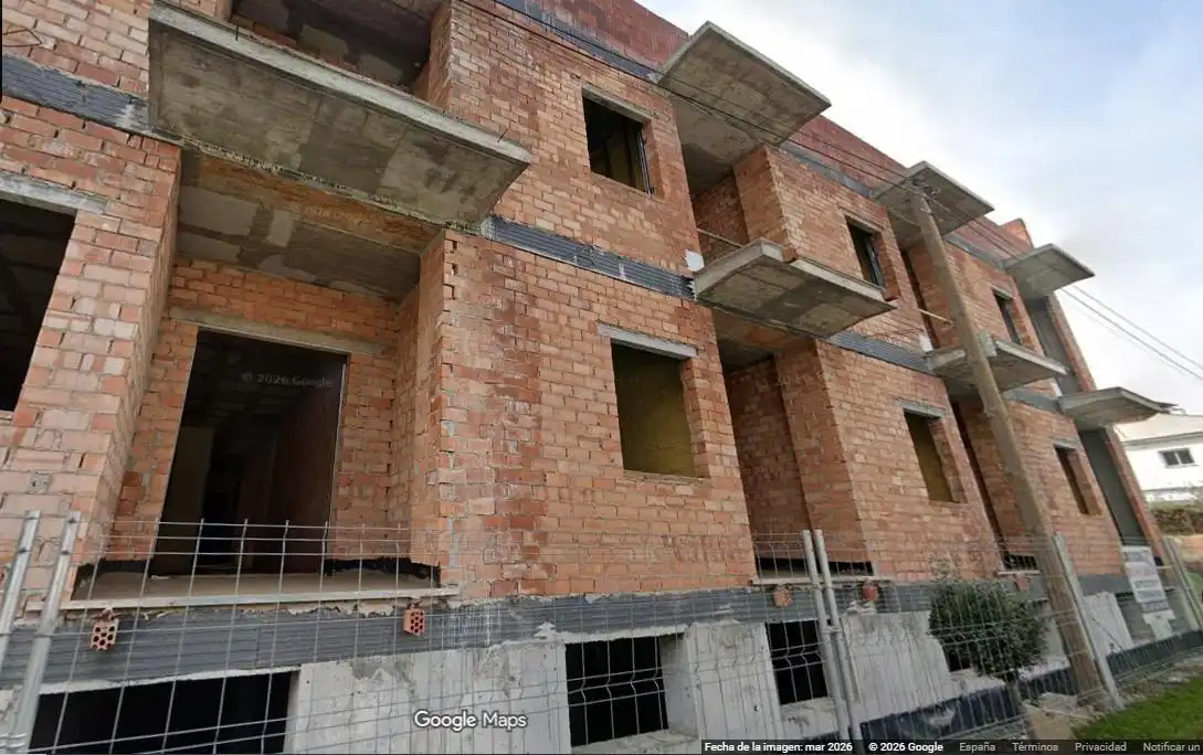 Vista exterior de Pis en venda en Alhendín amb Calefacció, Terrassa i Traster