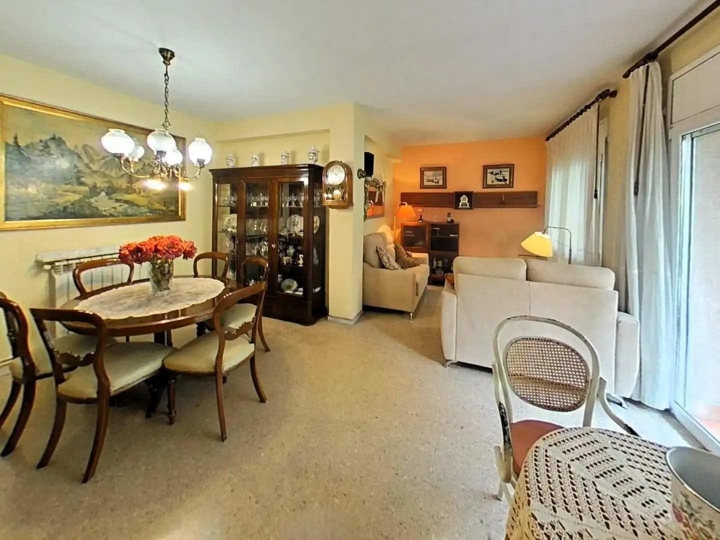 Living room of Flat for sale in Sabadell  with Air Conditioner, Heating and Storage room