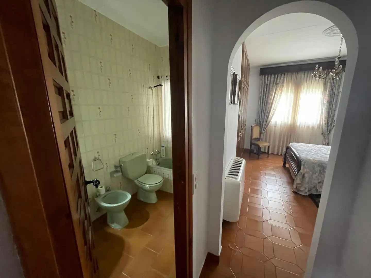 Bathroom of Houses for sale in Trujillo  with Air Conditioner, Heating and Storage room