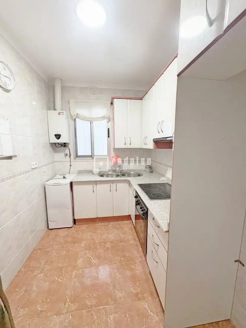Cuina de Pis de lloguer en Casco Urbano