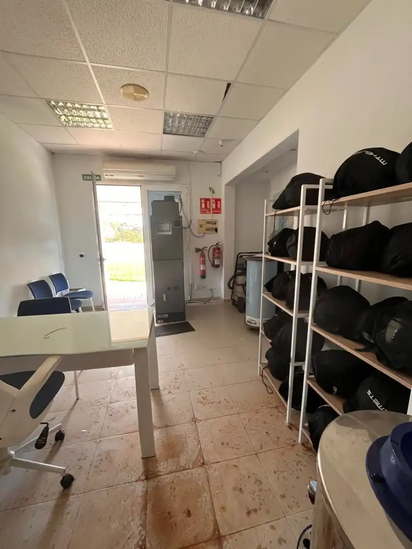 Local comercial en venta en Cala d'en Bosch - Serpentona, imagen 2