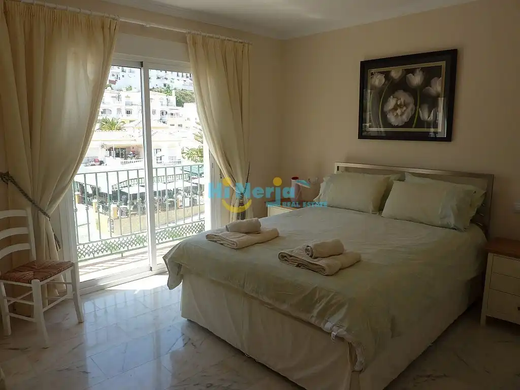 Dormitori de Àtic en venda en Nerja amb Jardí privat, Terrassa i Traster