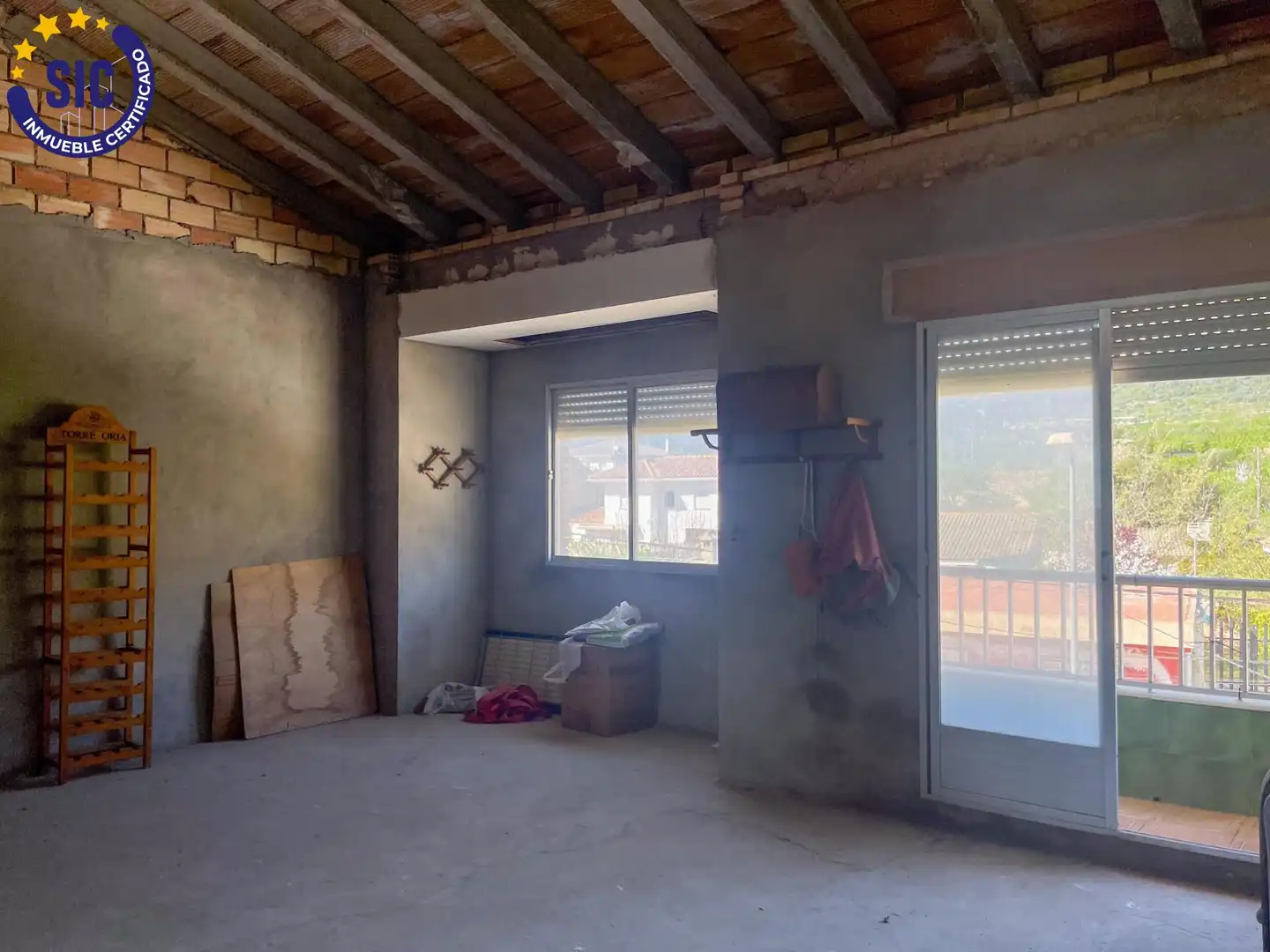 Wohnzimmer von Maisonette zum Verkauf in Chera mit Heizung, Privatgarten und Balkon
