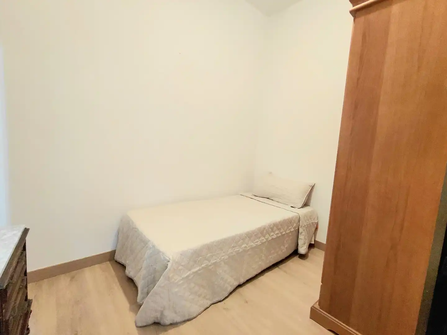 Habitación de Piso de alquiler en Las Palmas de Gran Canaria con Parquet, Amueblado y Lavadora