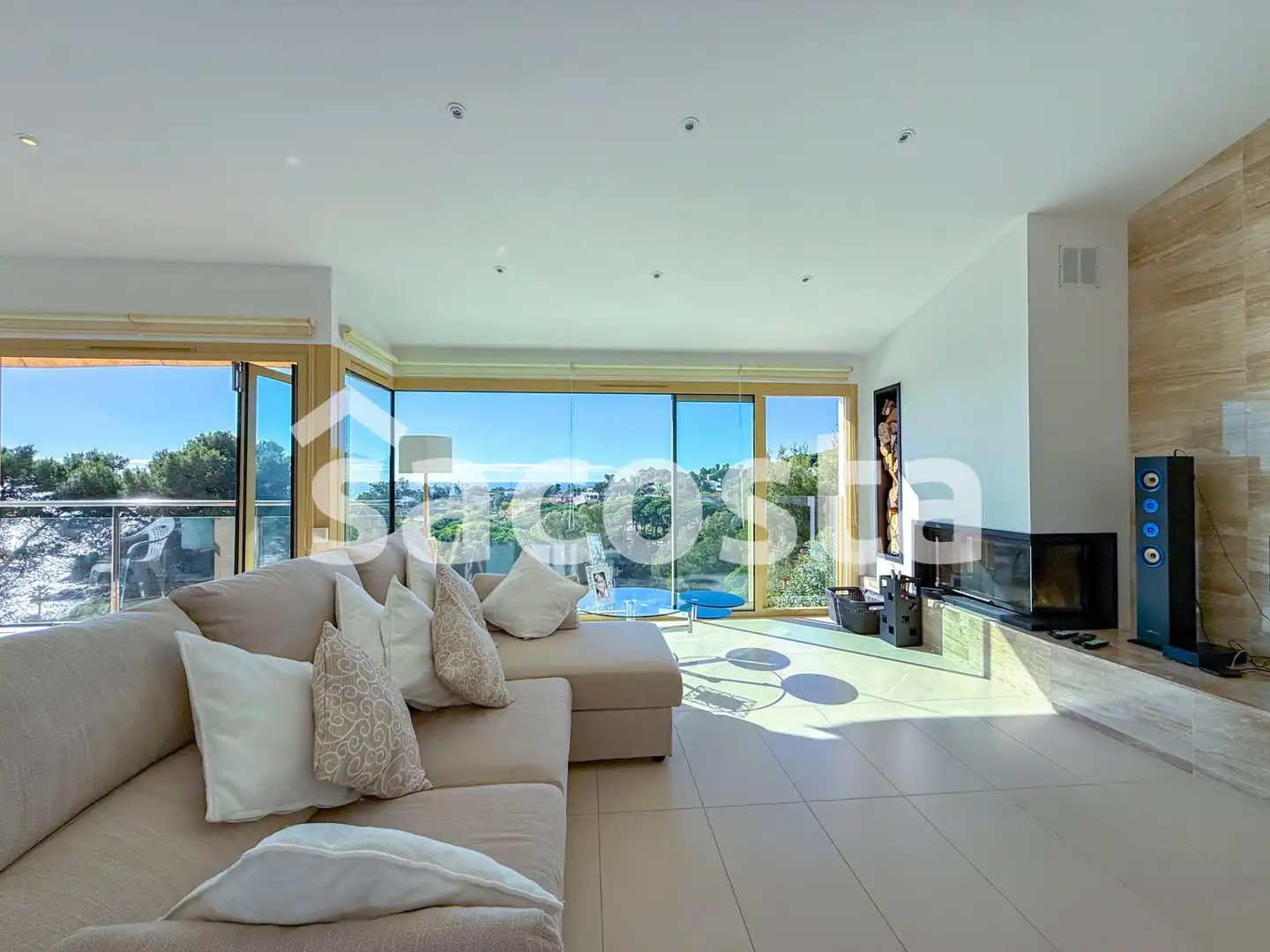 Sala de estar de Casa o chalet en venta en Blanes con Terraza, Piscina y Amueblado