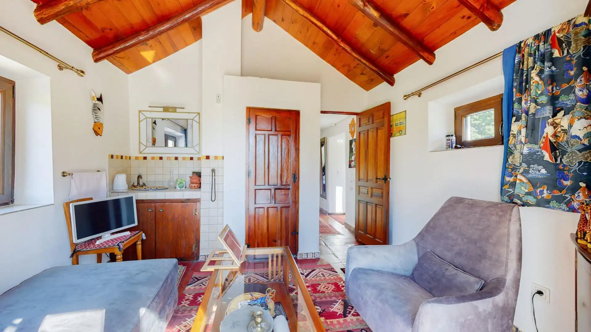 Sala d'estar de Finca rústica en venda en Casares amb Calefacció, Jardí privat i Terrassa
