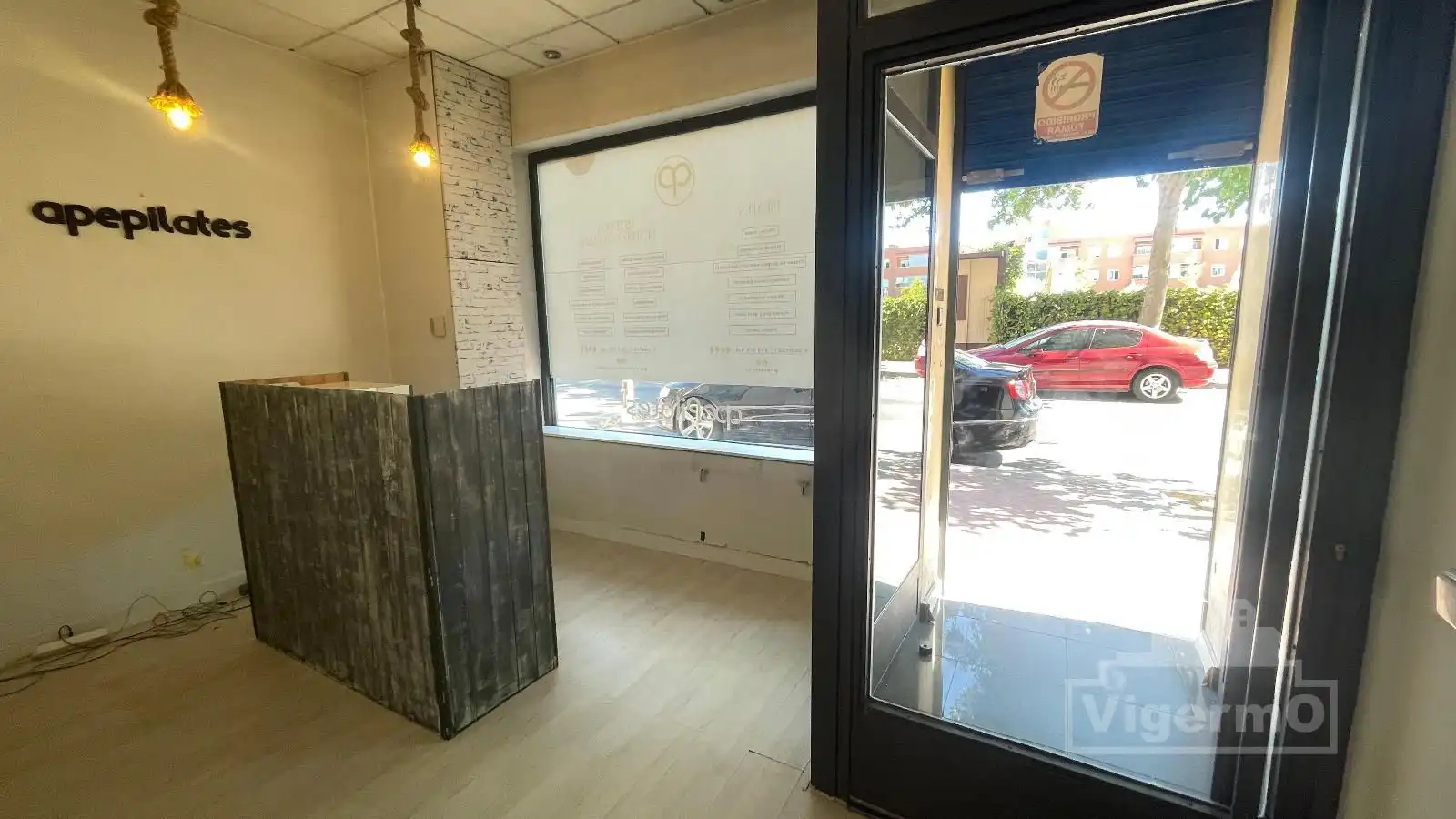 Commercial properties for sale in Población de Arroyo