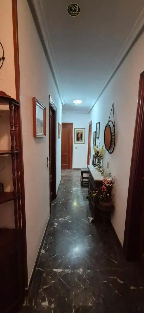 Planta baja en venta en Linares con Aire acondicionado, Terraza y Amueblado