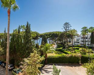 Jardí de Apartament en venda en Marbella amb Aire condicionat i Terrassa