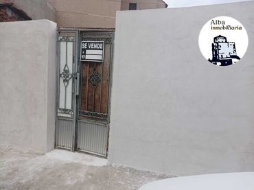 Terreno residencial en venta en Calle Pez 1