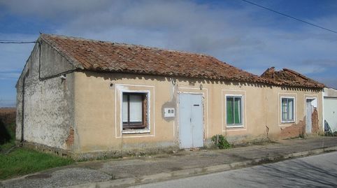 Solvia Inmobiliaria  Chalet independiente Presencio