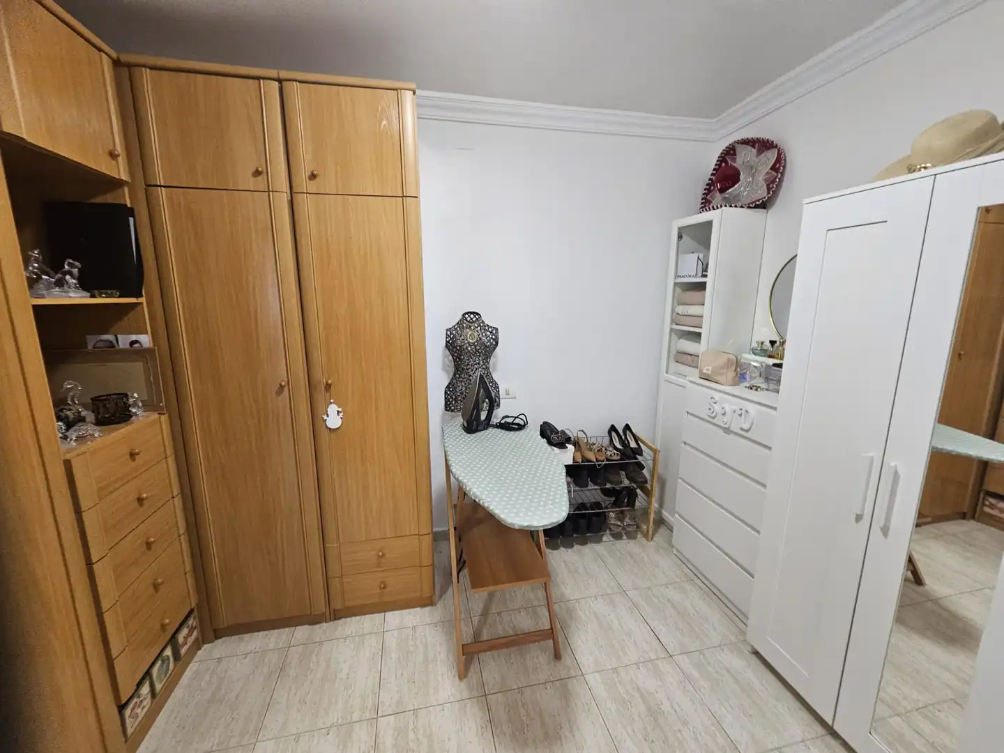 Habitación de Planta baja en venta en Santa Lucía de Tirajana con Trastero, Amueblado y Horno