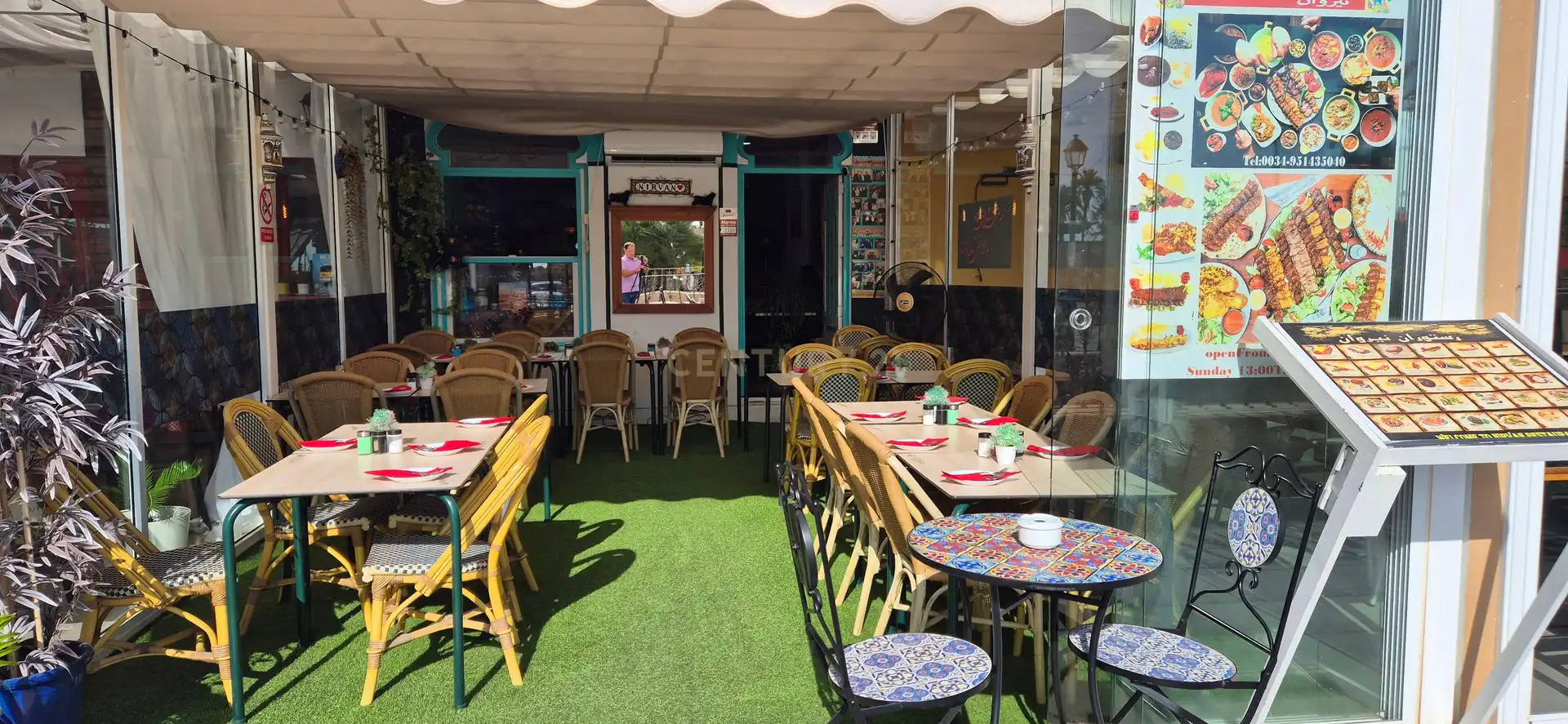 Terraza de Local en traspaso en Fuengirola con Aire acondicionado y Alarma