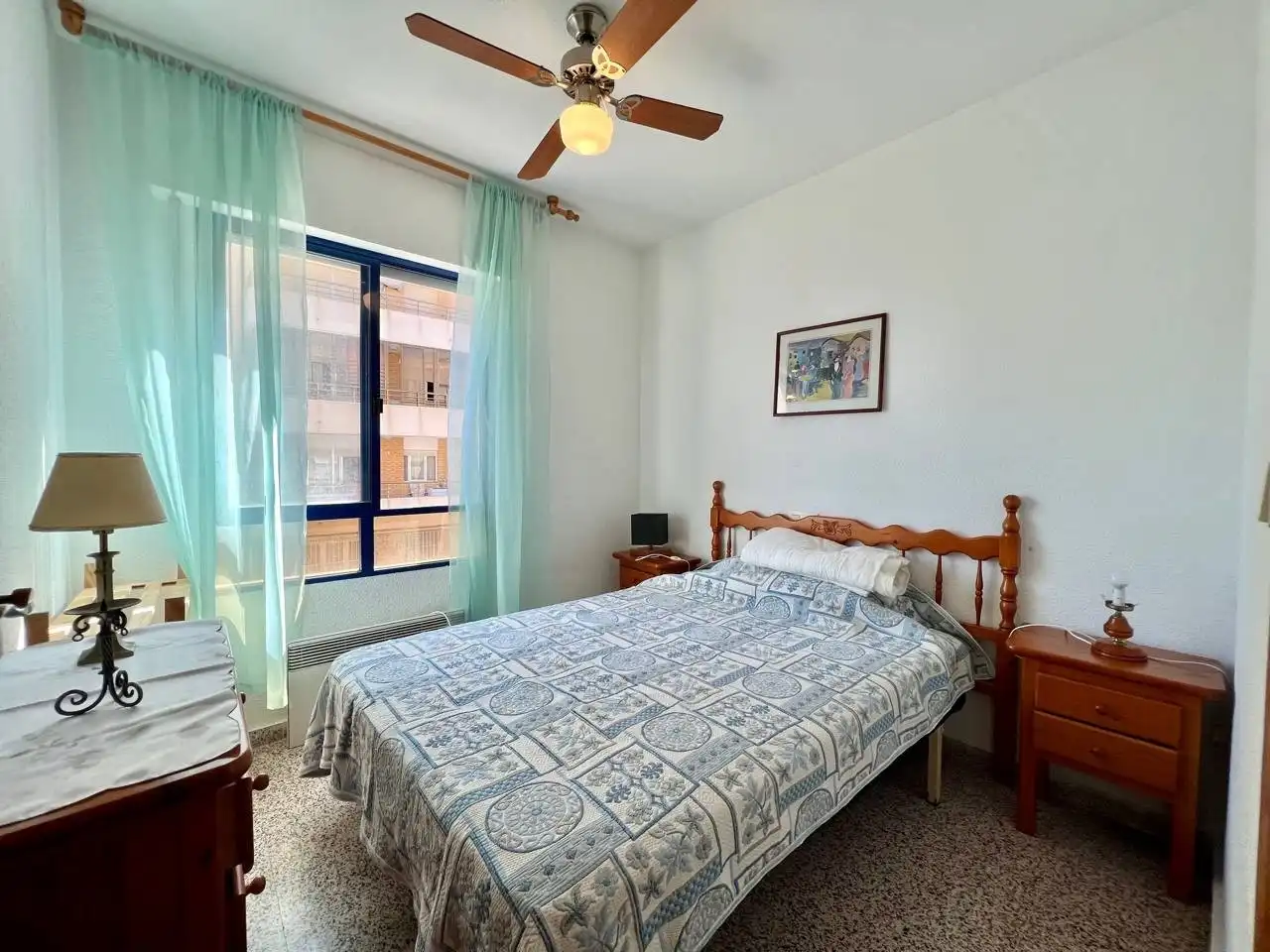 Dormitori de Apartament en venda en Guardamar del Segura amb Terrassa, Moblat i Rentadora
