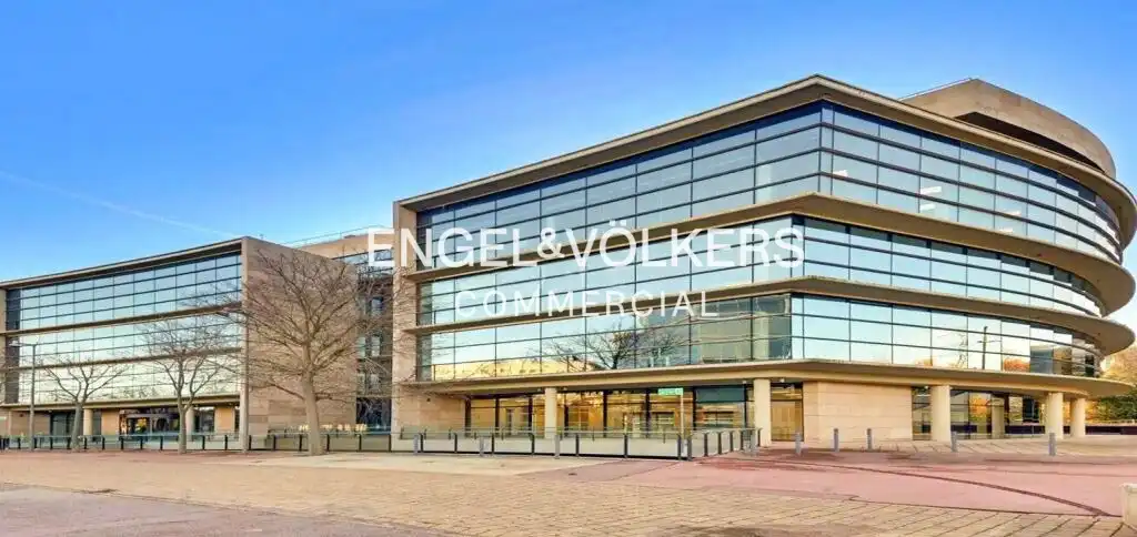 Office space with lift to rent in Bellaterra