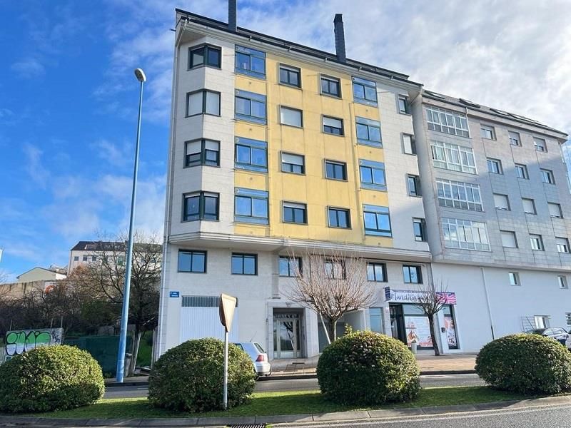 Exterior view of Flat for sale in Lugo Capital  with Storage room