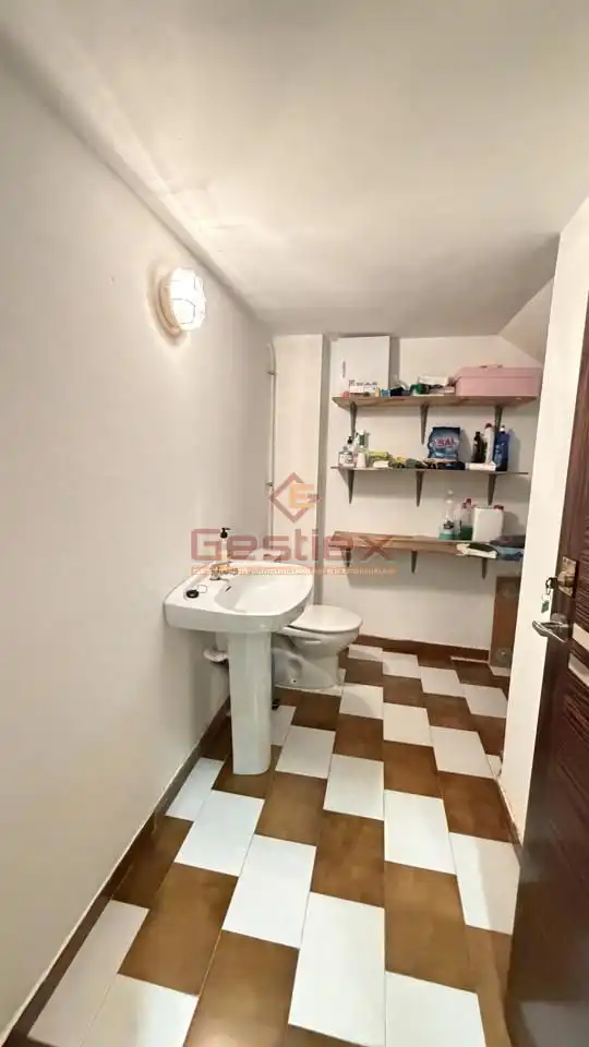 Baño de Oficina de alquiler en Almendralejo