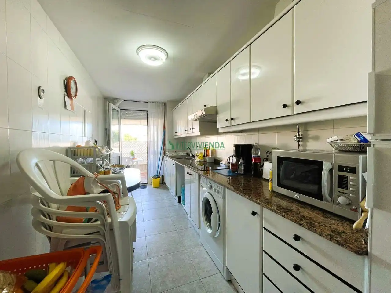 Cocina de Planta baja en venta en Nigrán con Terraza, Trastero y Balcón