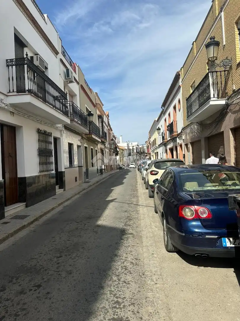 Exterior view of Houses for sale in El Viso del Alcor  with Terrace