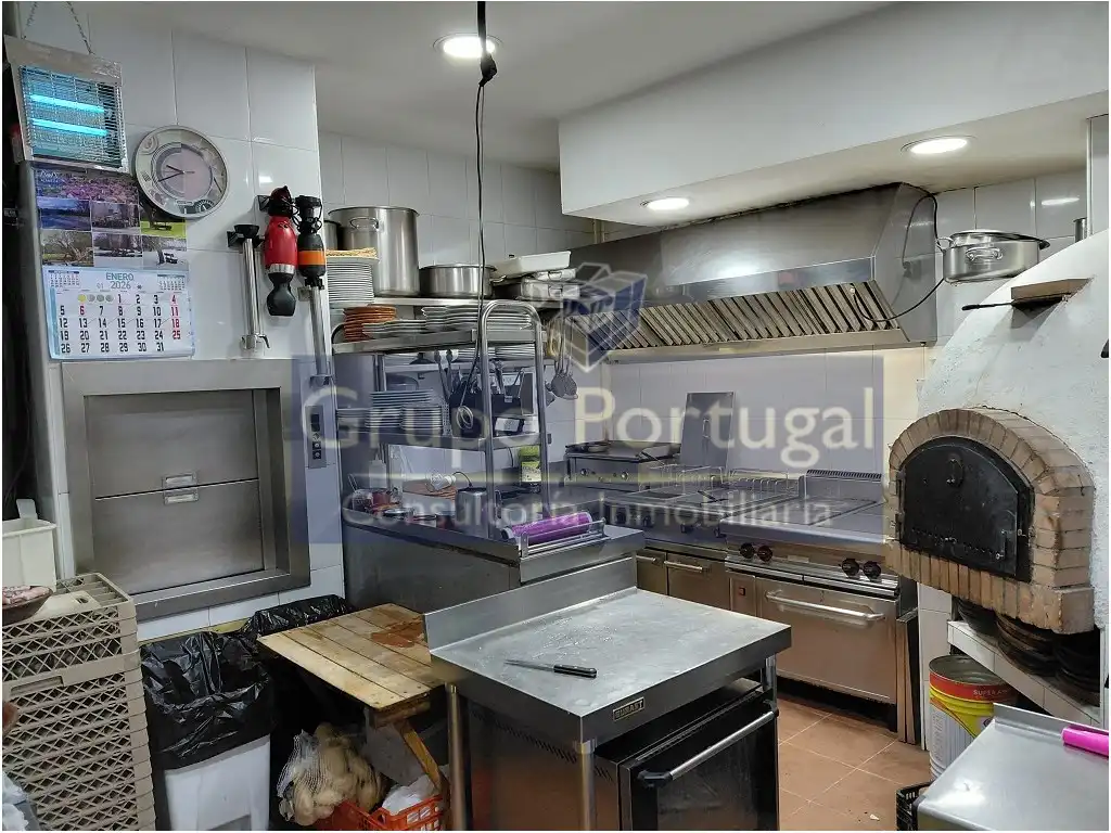 Local comercial en traspaso en Alameda del Valle, imagen 4