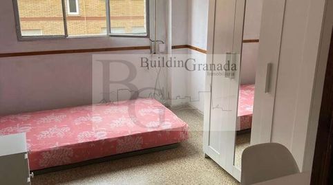 Foto 4 de Piso de alquiler en Barrio de Zaidín, Granada Capital