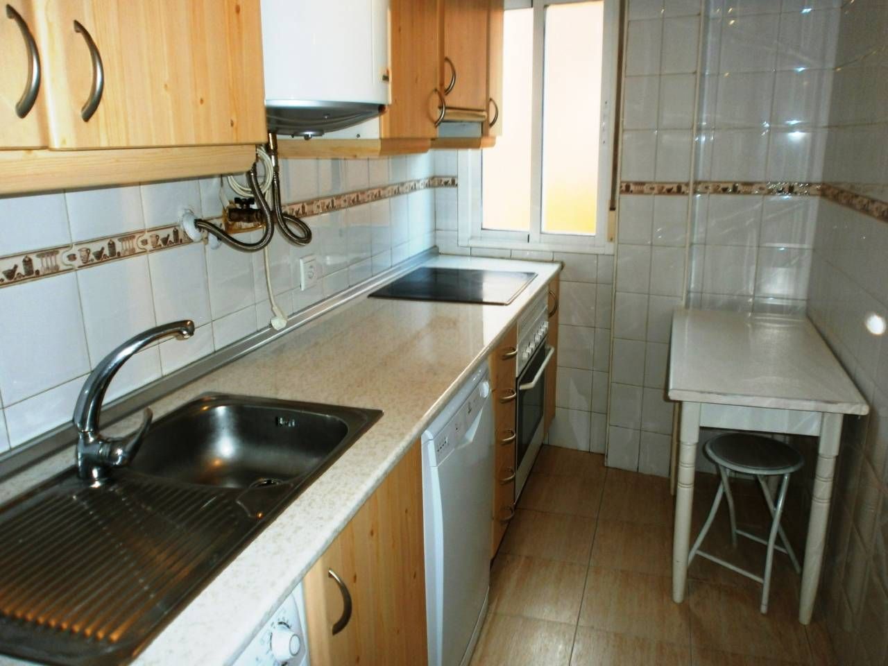 Kitchen of Flat to rent in Paracuellos de Jarama  with Heating, Terrace and Storage room