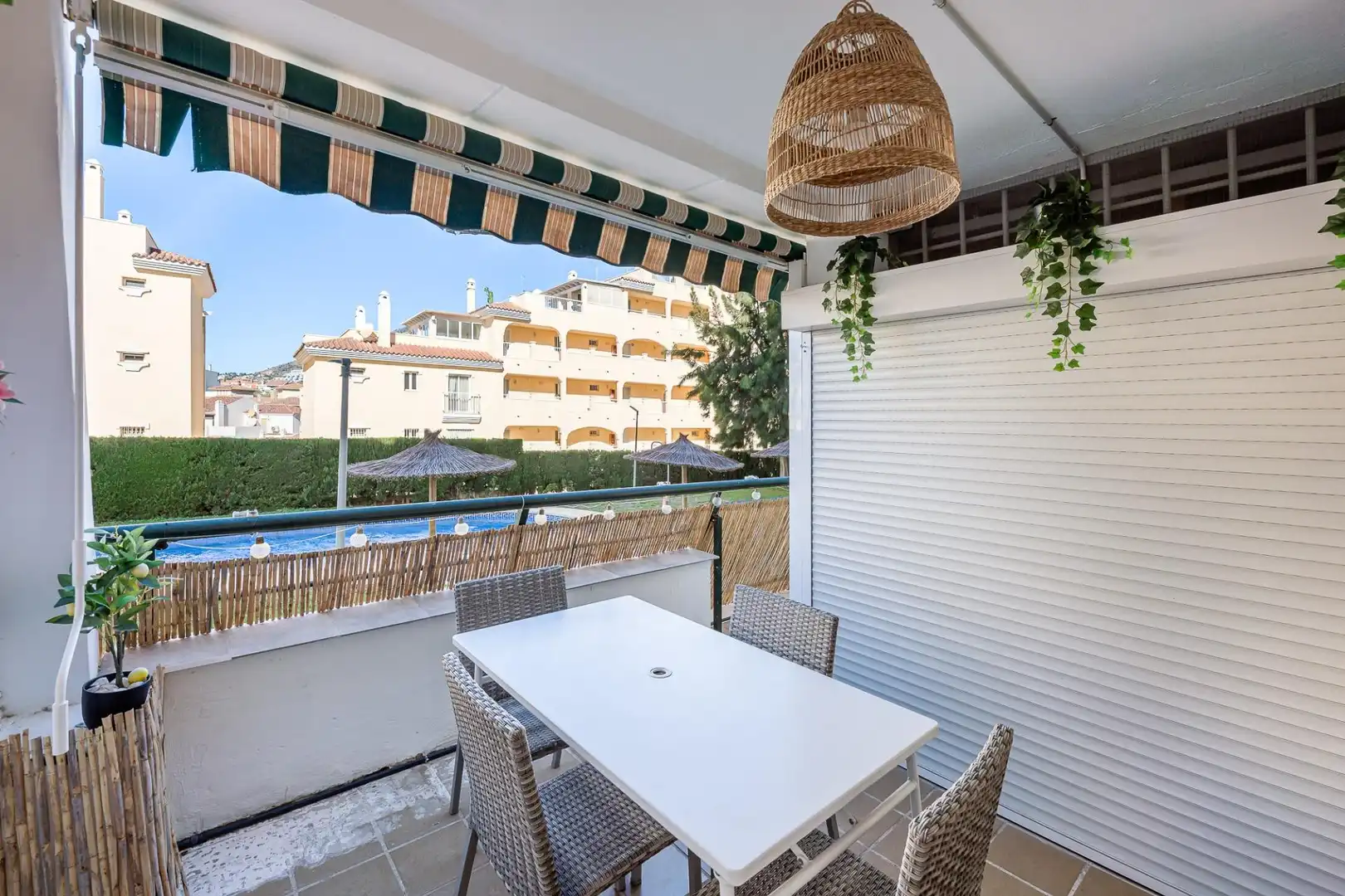 Apartament amb piscina en venda a Calle ALMUÑECAR, imagen 20