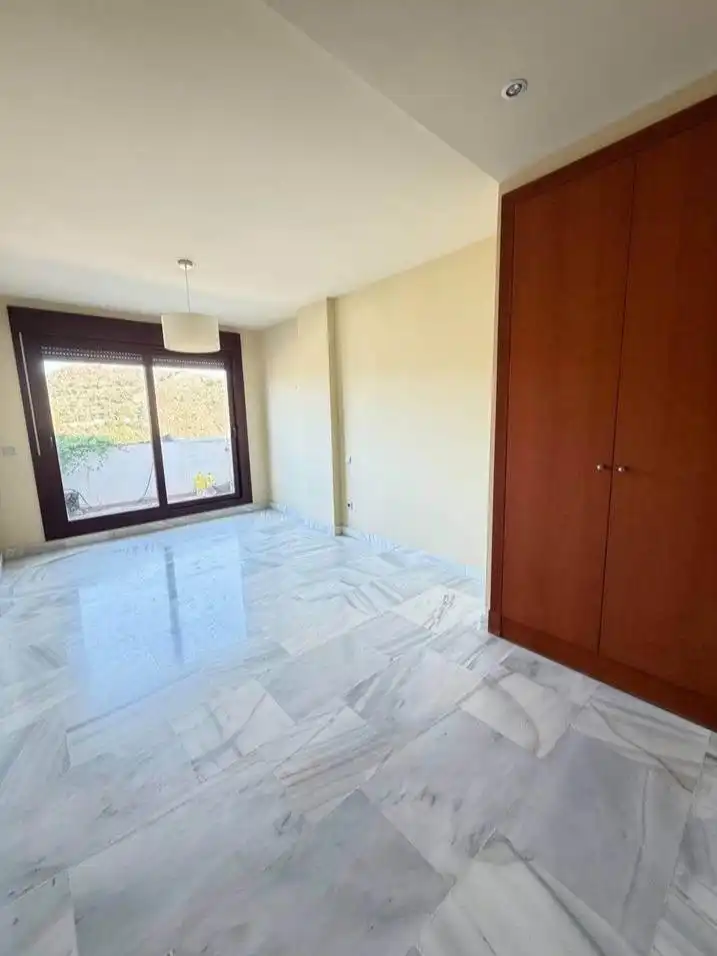 Apartamento con piscina en venta en Los Flamingos, imagen 8
