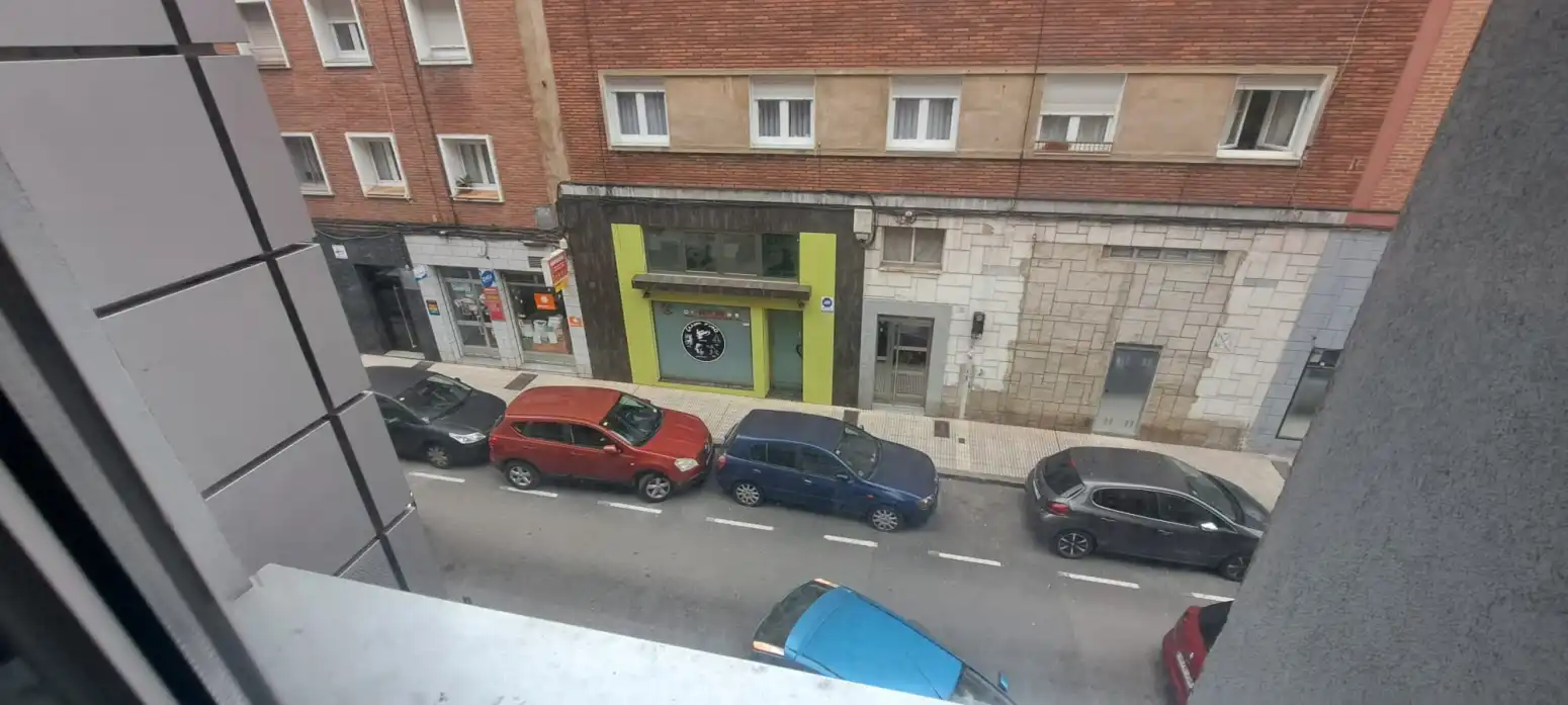 Vista exterior de Pis en venda en Gijón  amb Calefacció i Terrassa