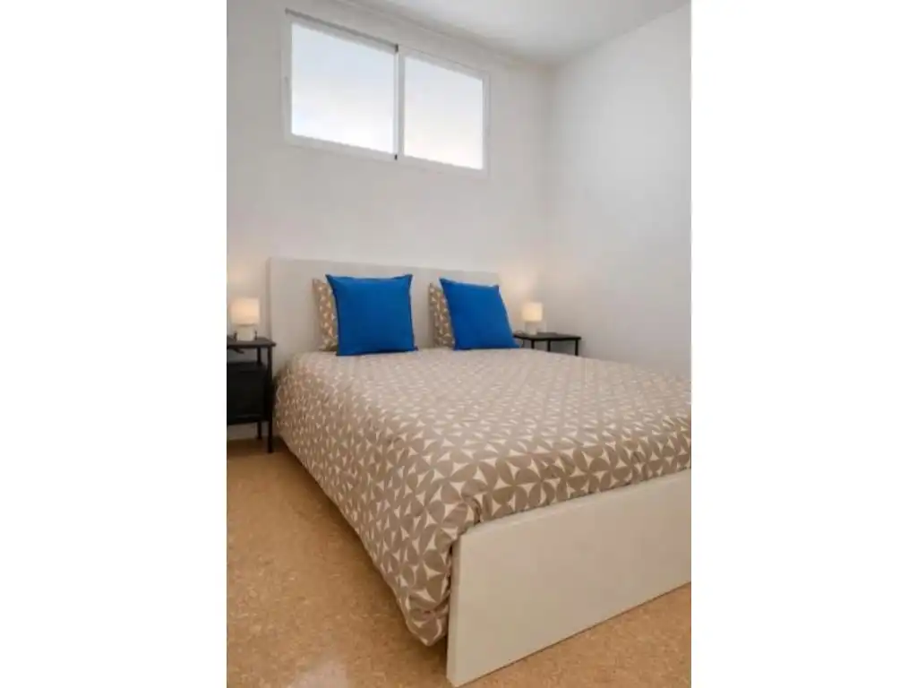 Schlafzimmer von Wohnung zur Miete in La Pobla de Farnals