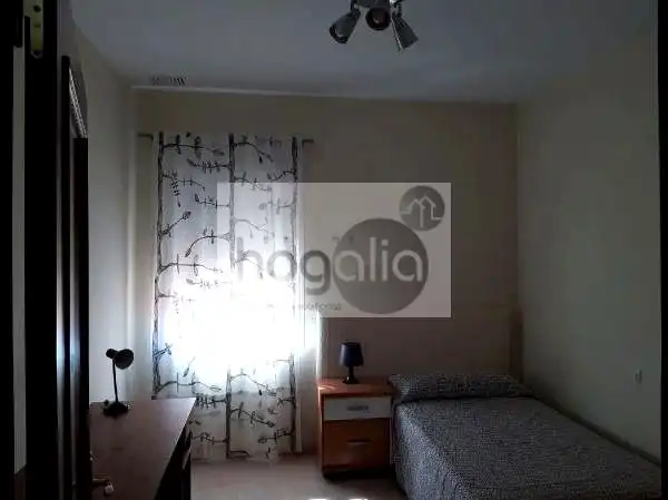 Flat to rent in Casco Antiguo, imagen 2
