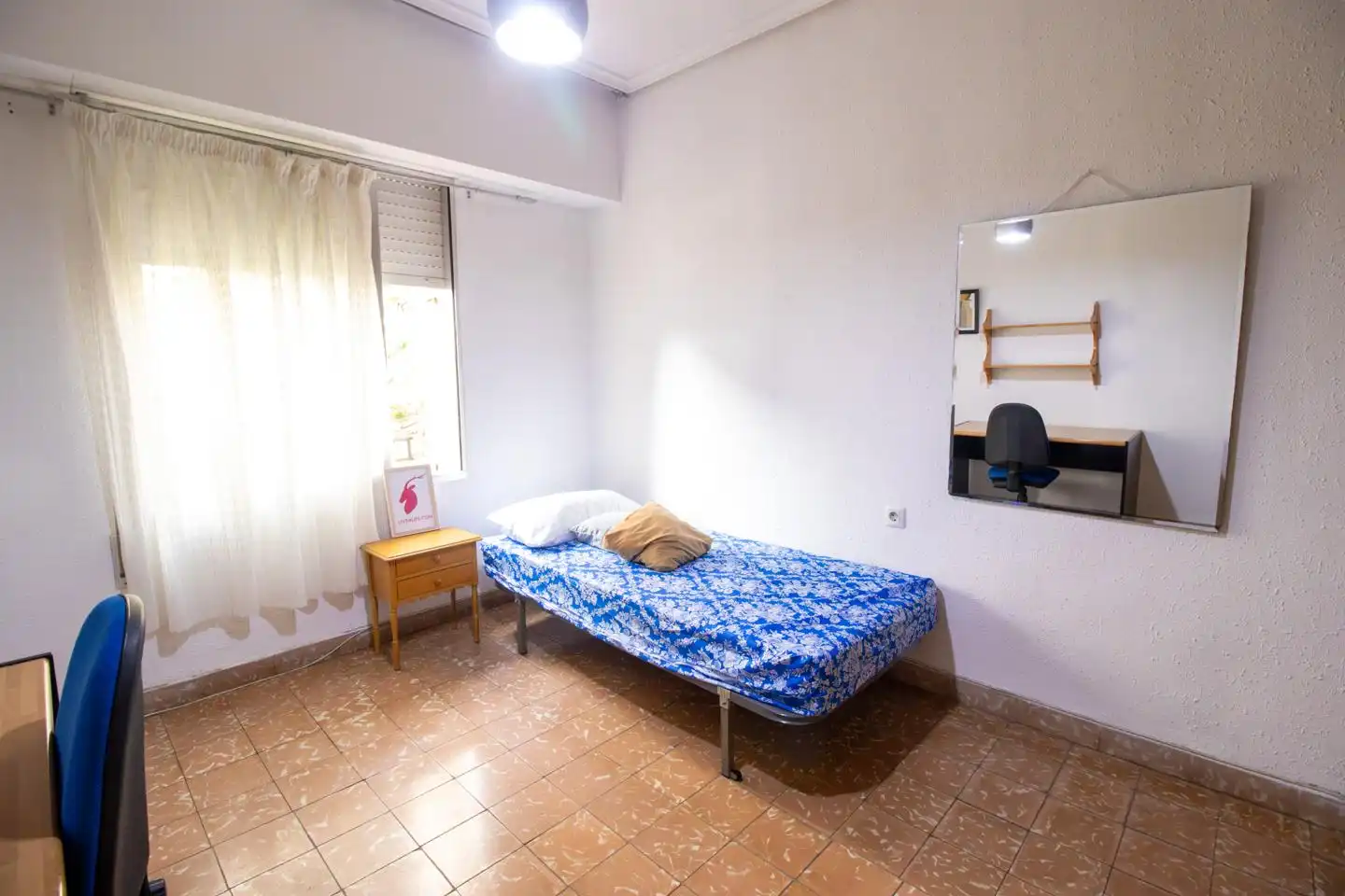 Schlafzimmer von Wohnung zur Miete in Valencia mit Möbliert