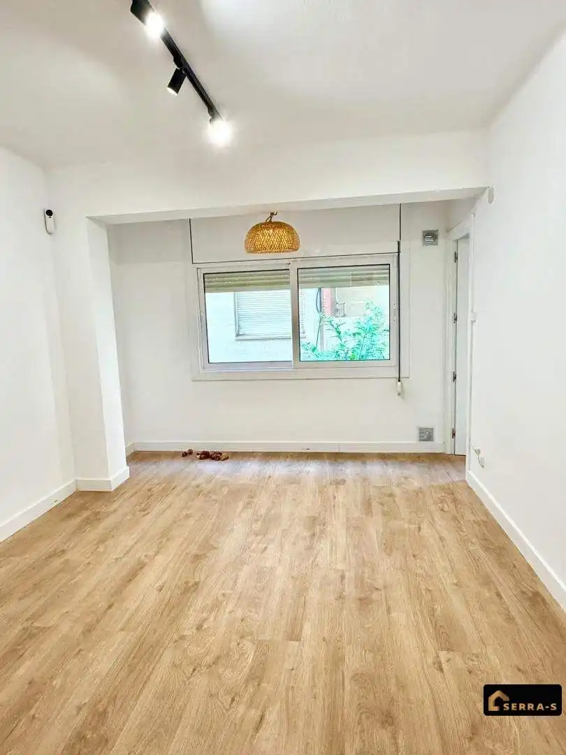 Wohnung mit Terrasse zum Verkauf in Carrer de Tarragona, imagen 2