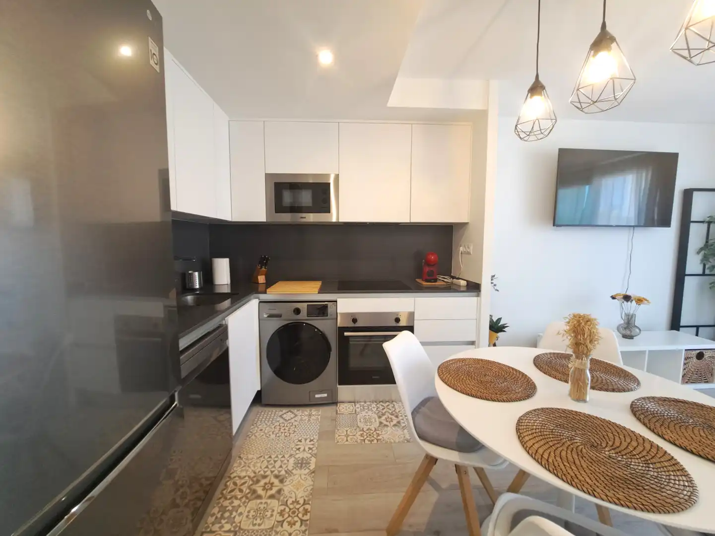 Cocina de Apartamento en venta en Dénia con Aire acondicionado, Calefacción y Jardín privado