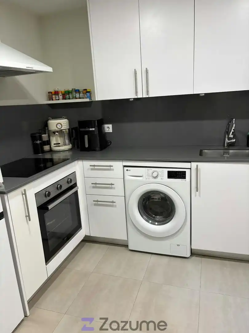 Flat with terrace to rent in C. Berlin, imagen 3