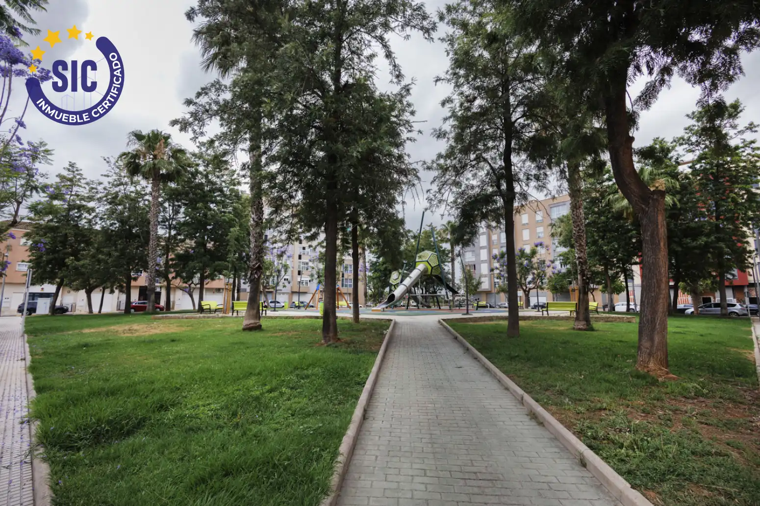 Vista exterior de Casa adosada en venta en Carlet con Terraza y Balcón