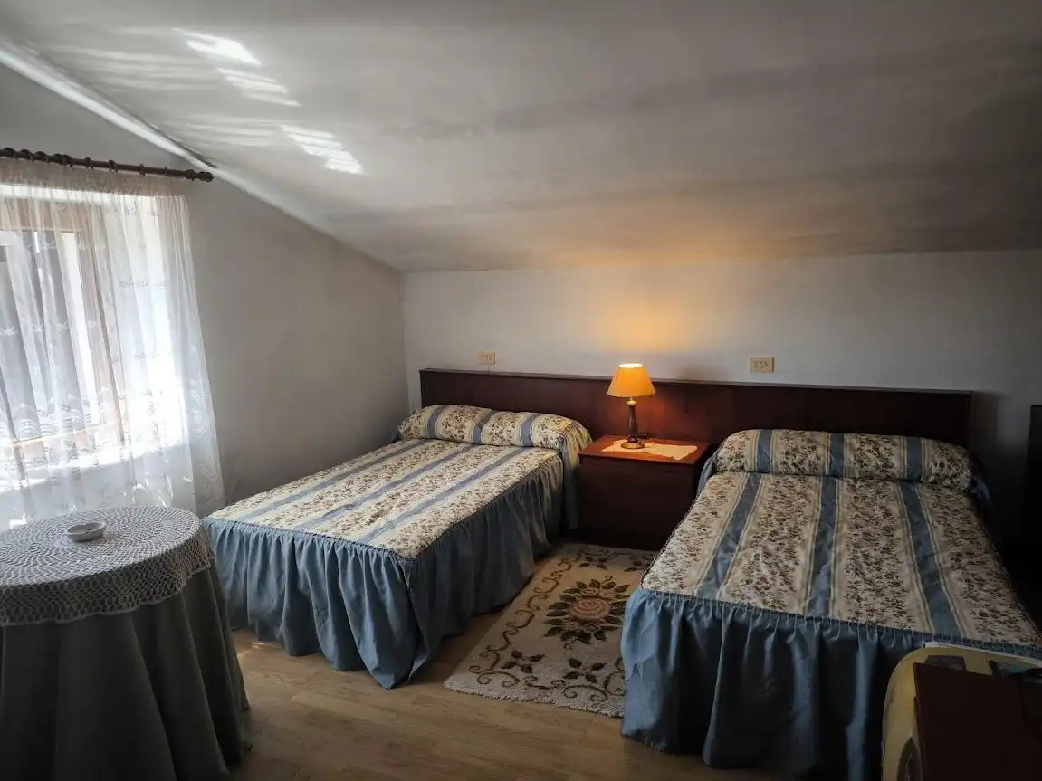 Habitación de Casa o chalet en venta en Villaviciosa con Calefacción y Trastero