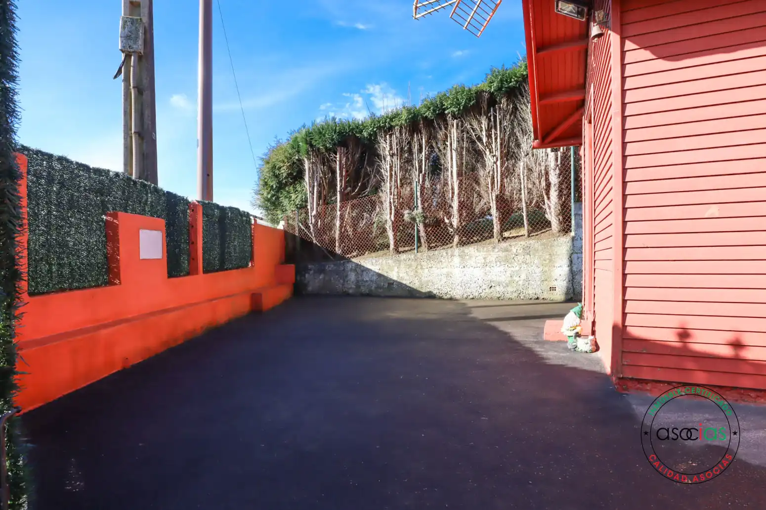 Parking de Casa o chalet en venta en Oviedo  con Trastero