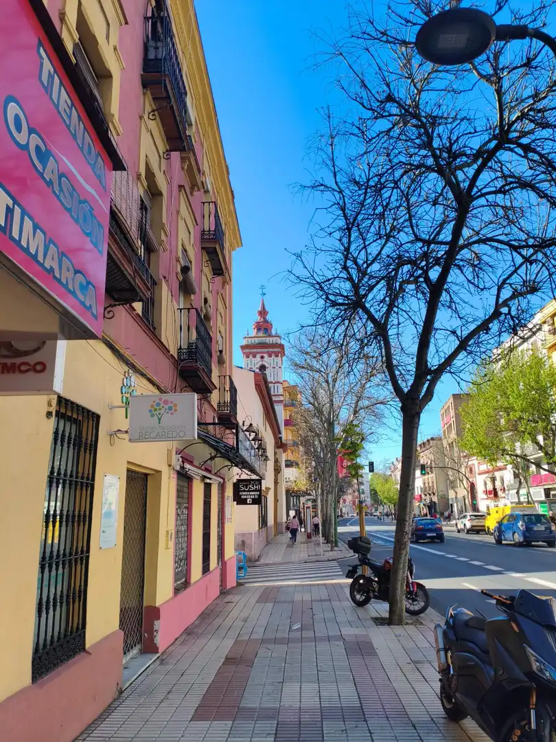 Flat for sale in La Calzada - La Florida