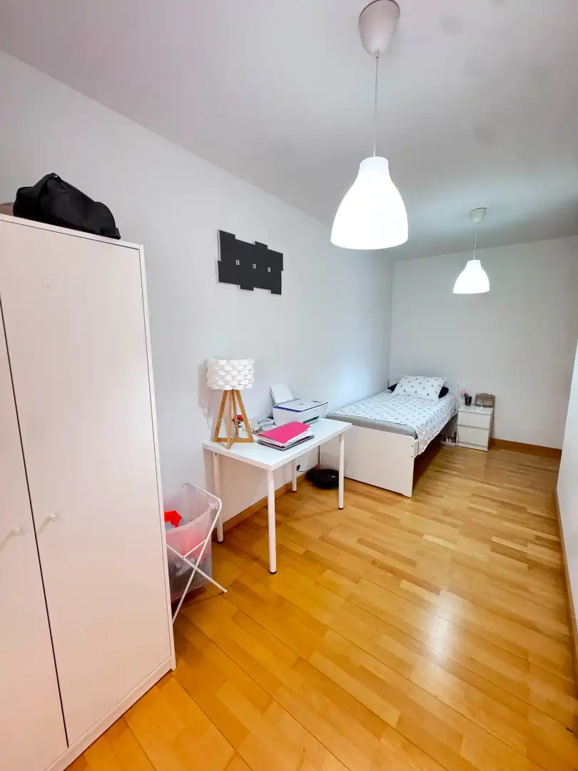 Schlafzimmer von Maisonette zum Verkauf in La Muela mit Klimaanlage, Heizung und Privatgarten