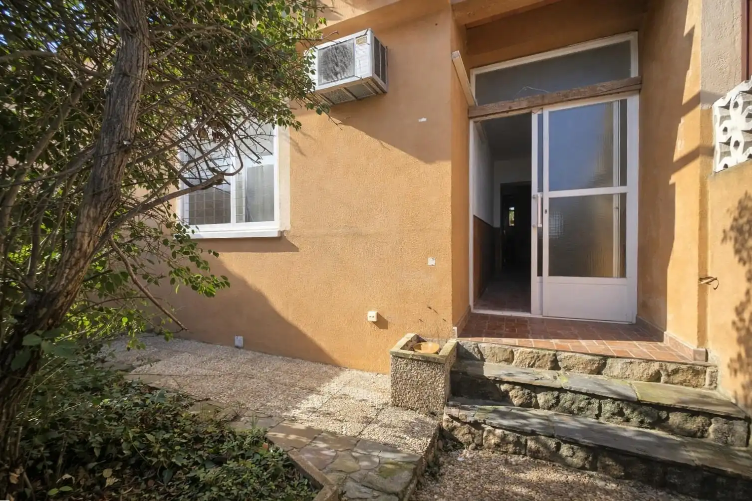 Außenansicht von Haus oder Chalet zum Verkauf in Malpartida de Plasencia mit Abstellraum