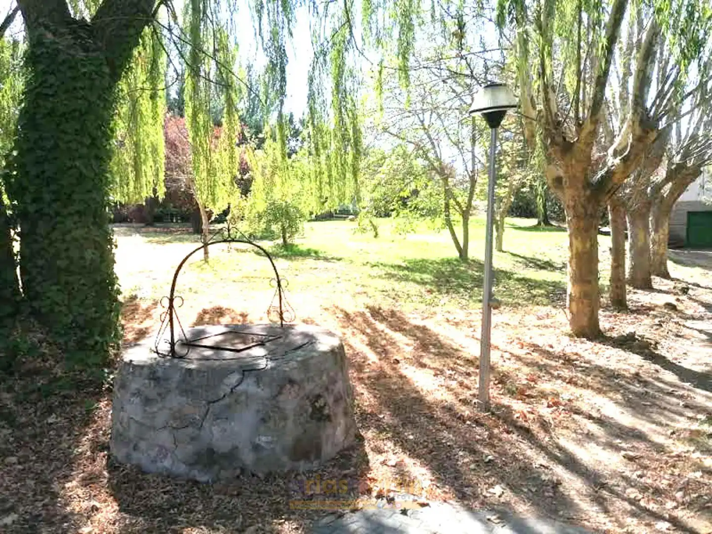 Jardí de Casa o xalet en venda en Santa Marta de Tormes amb Calefacció, Jardí privat i Terrassa