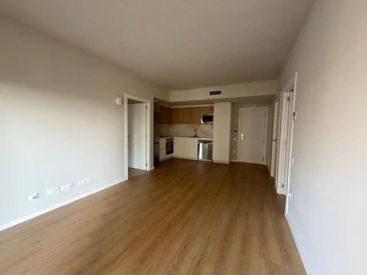 Living room of Flat for rent in Terrassa  with Air Conditioner, Heating and Parquet flooring