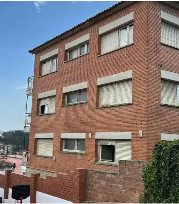 Edificio en venta en Calle Verge Montserat, La Floresta