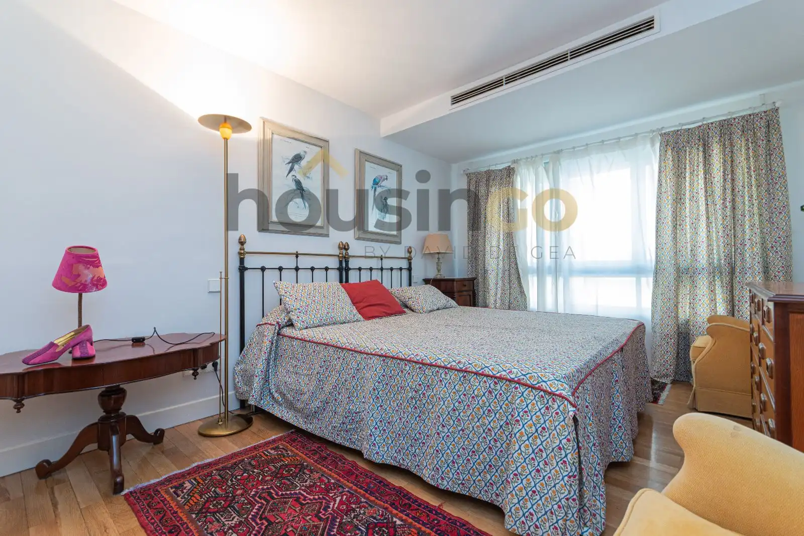 Bedroom of Flat for rent in Madrid  with Air Conditioner, Heating and Furnished