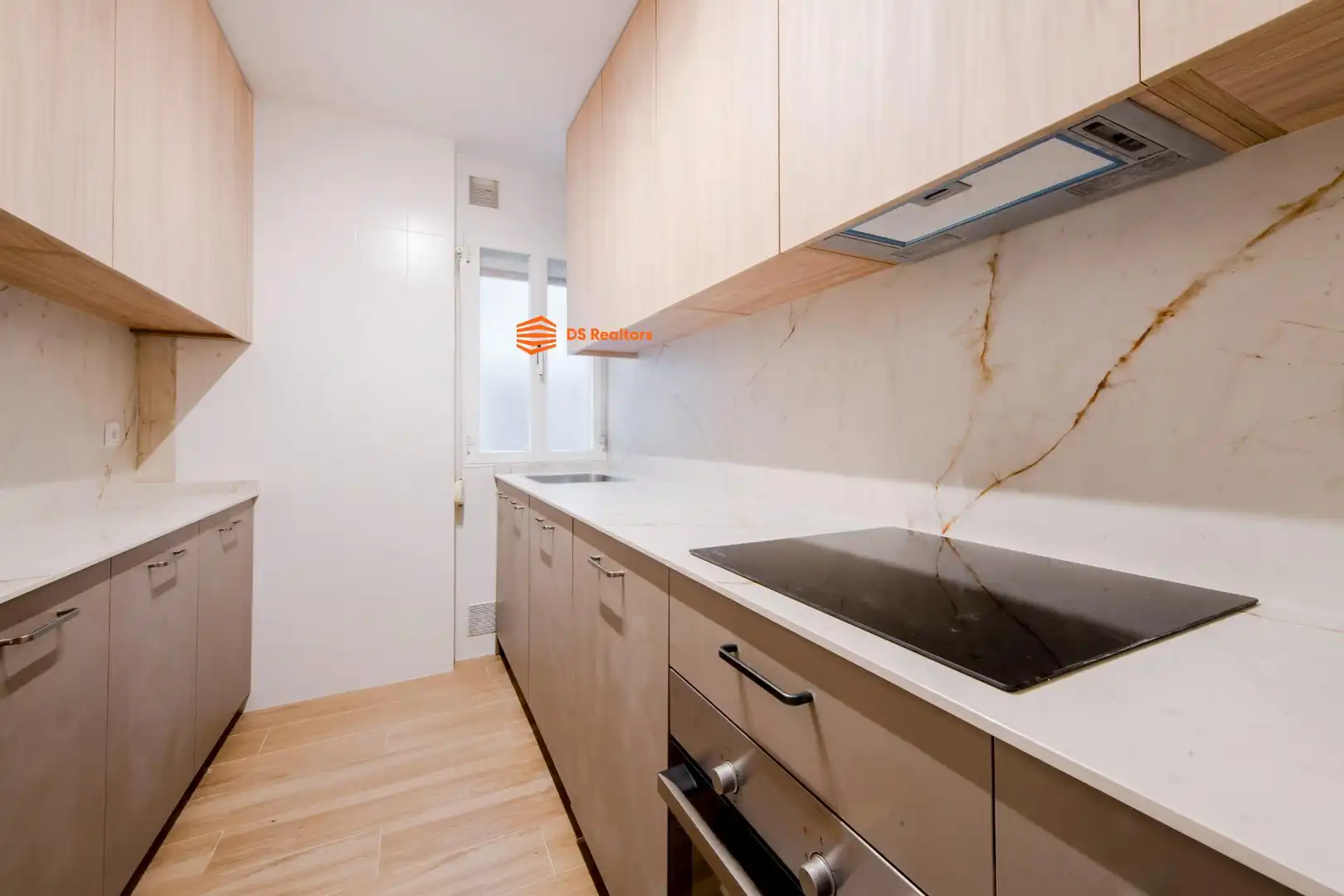 Flat with lift for sale in Avenida BRUSELAS 48, imagen 23